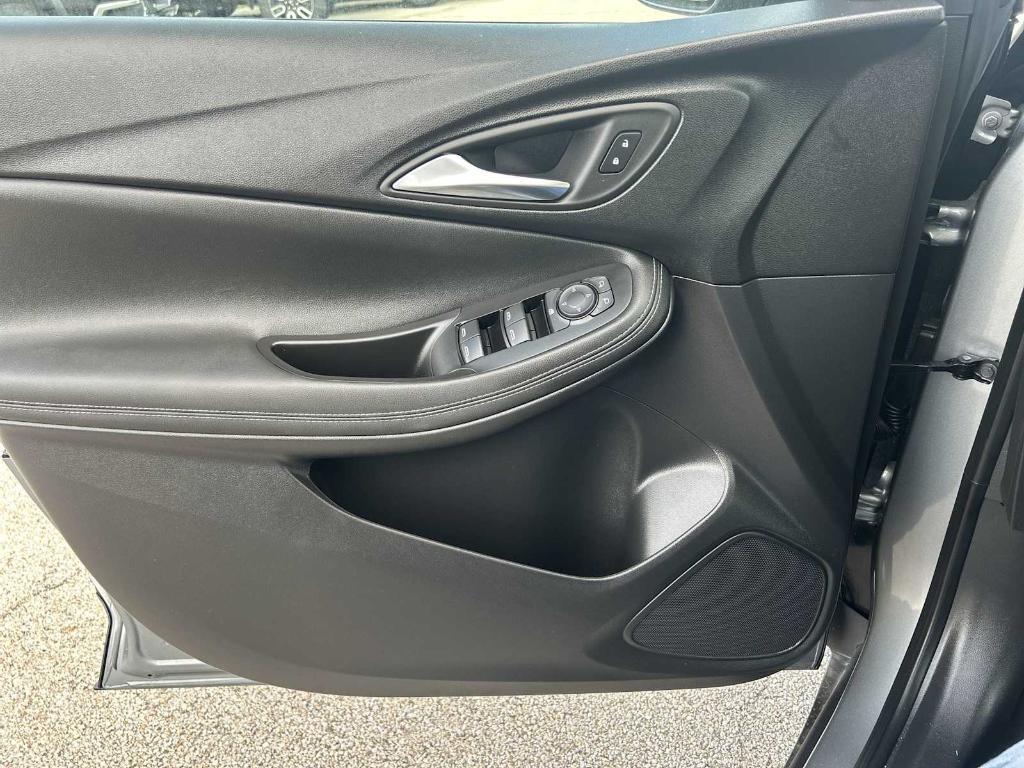 new 2025 Buick Encore GX car, priced at $26,995