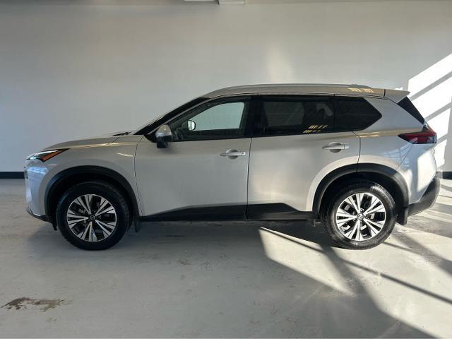 used 2021 Nissan Rogue car, priced at $22,870