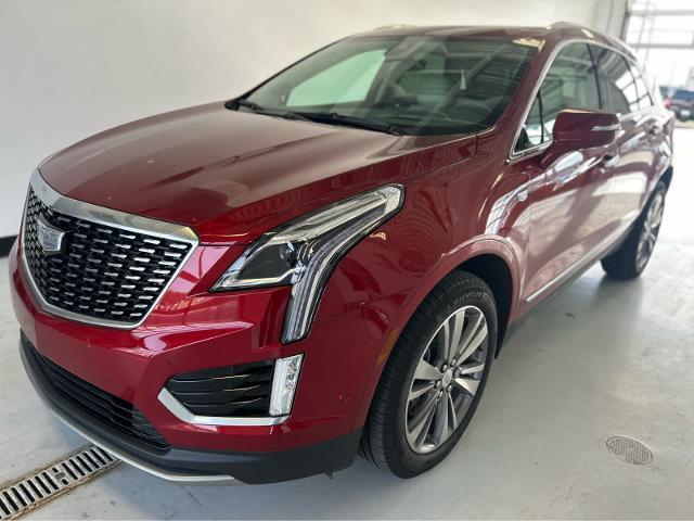 used 2022 Cadillac XT5 car, priced at $35,290