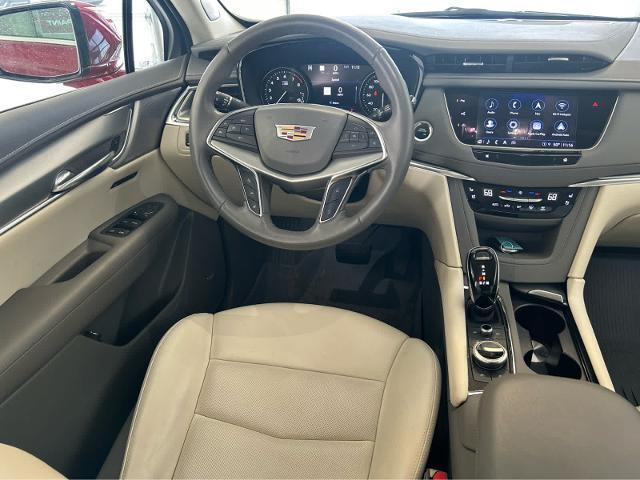 used 2022 Cadillac XT5 car, priced at $35,290