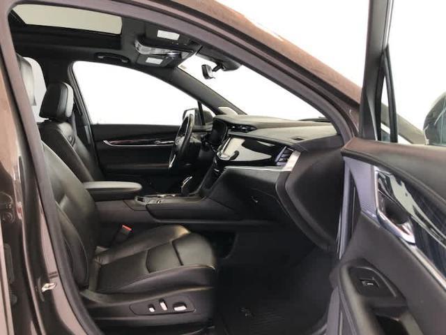 used 2020 Cadillac XT6 car, priced at $27,820