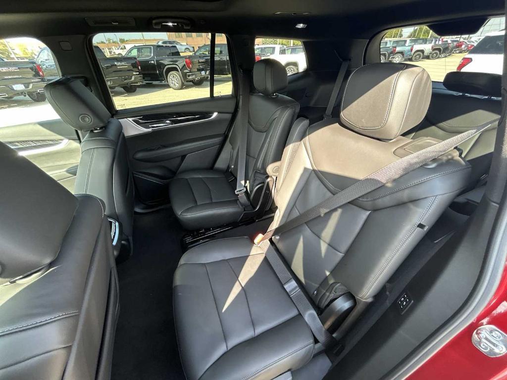 new 2025 Cadillac XT6 car, priced at $58,915