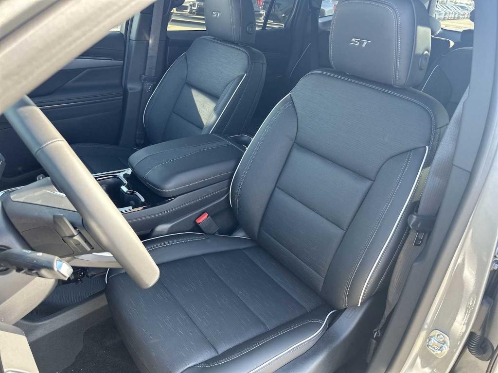 new 2026 Buick Enclave car, priced at $54,981