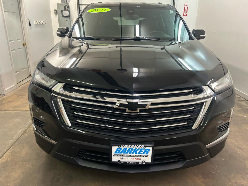 used 2023 Chevrolet Traverse car, priced at $29,660