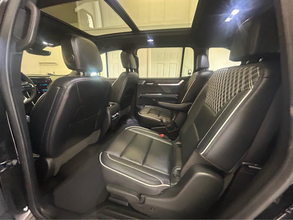 used 2024 GMC Acadia car, priced at $52,400