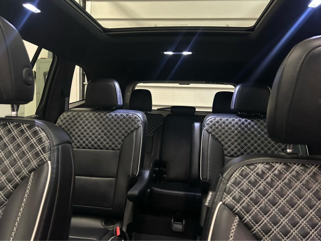 used 2024 GMC Acadia car, priced at $52,400