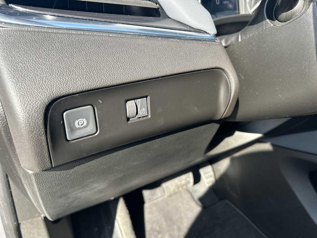 used 2022 Buick Enclave car, priced at $28,460