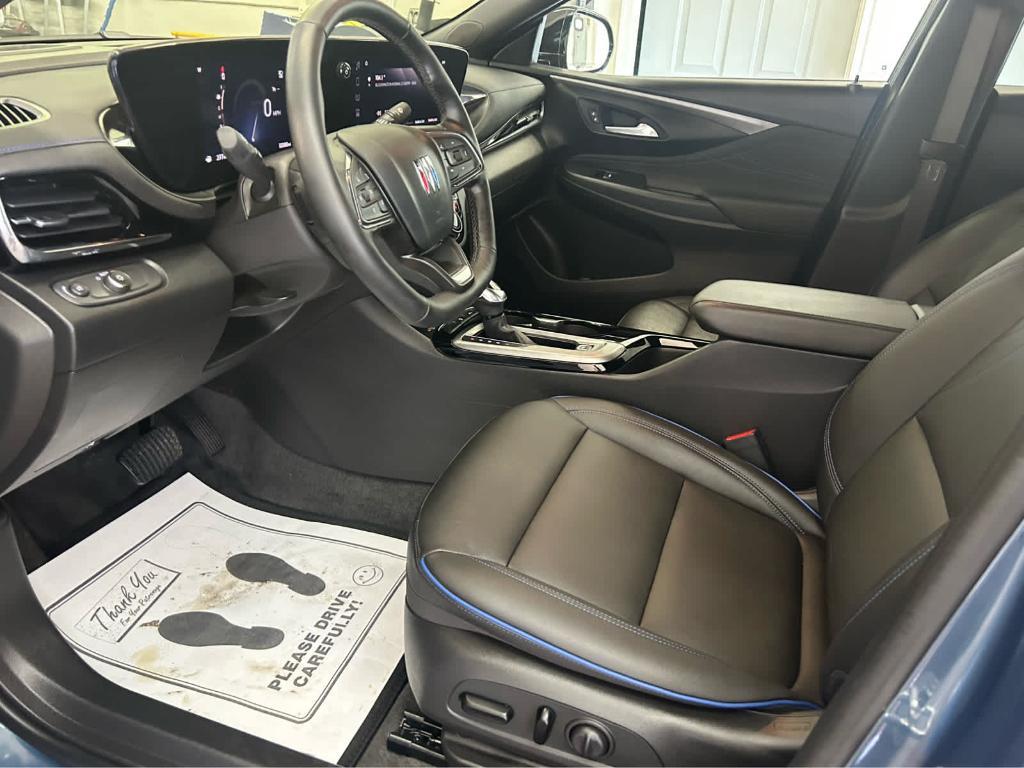 used 2025 Buick Envista car, priced at $23,960