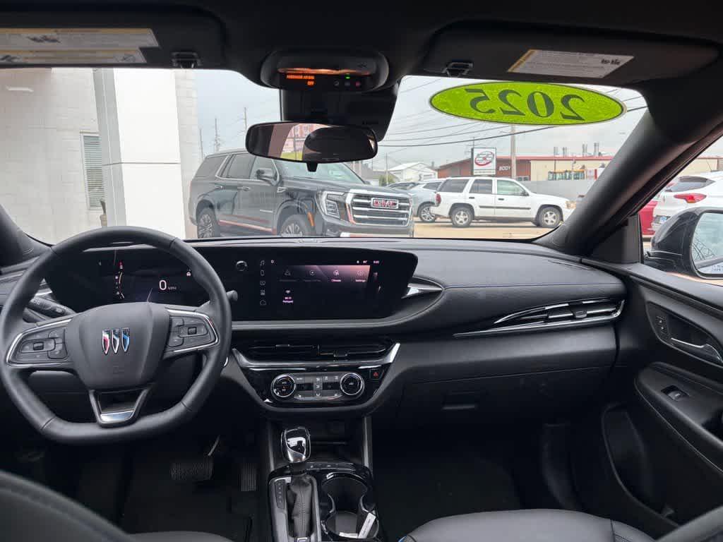 used 2025 Buick Envista car, priced at $26,990