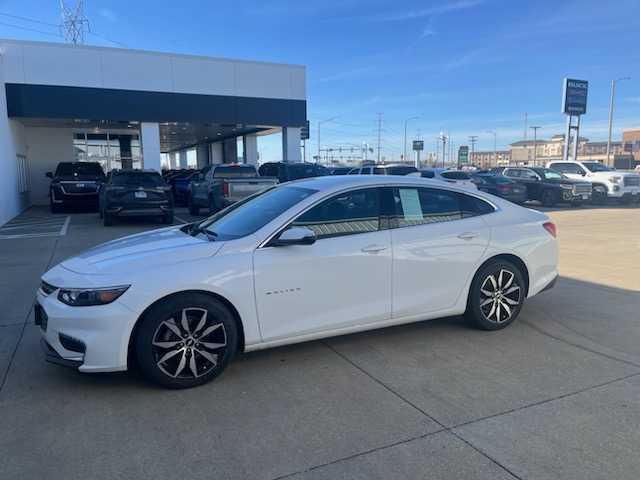 used 2018 Chevrolet Malibu car, priced at $15,960