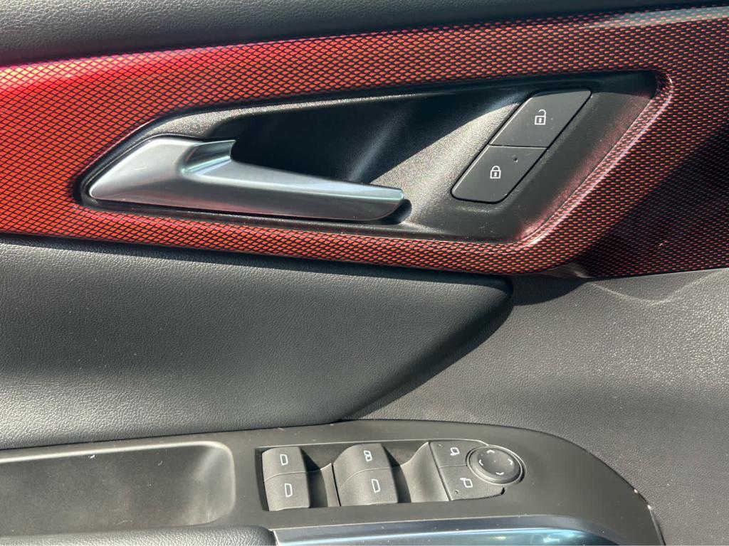 used 2024 Chevrolet Traverse car, priced at $44,460