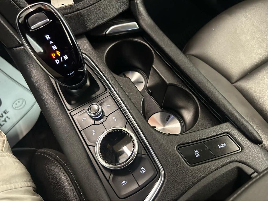used 2023 Cadillac XT5 car, priced at $32,960