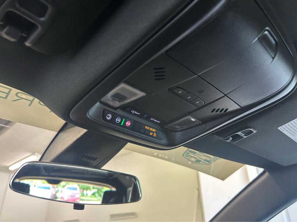 used 2023 Cadillac XT5 car, priced at $32,960