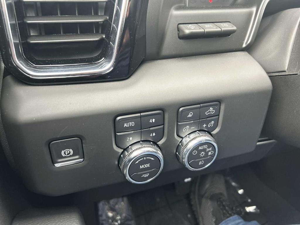 new 2025 GMC Sierra 1500 car, priced at $72,314