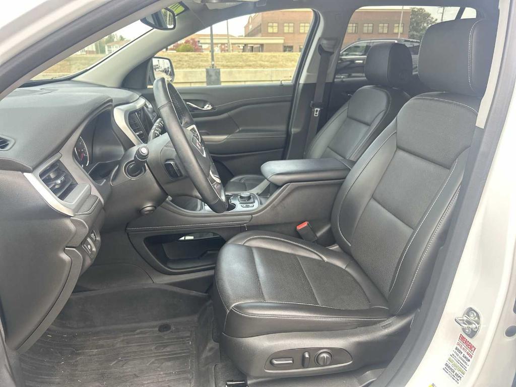 used 2023 GMC Acadia car, priced at $27,960