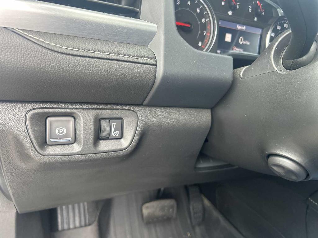 used 2023 GMC Acadia car, priced at $27,960