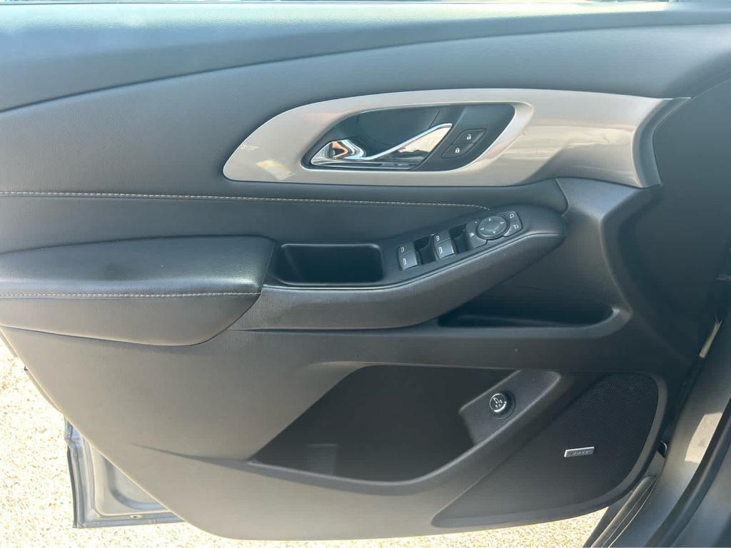 used 2019 Chevrolet Traverse car, priced at $20,590