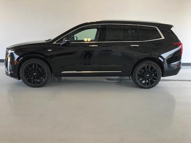 used 2023 Cadillac XT6 car, priced at $37,350