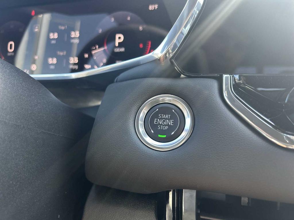 new 2025 GMC Canyon car, priced at $37,956
