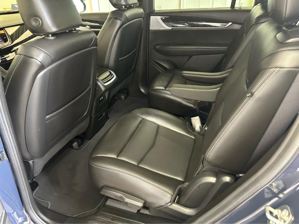 used 2025 Cadillac XT6 car, priced at $54,995