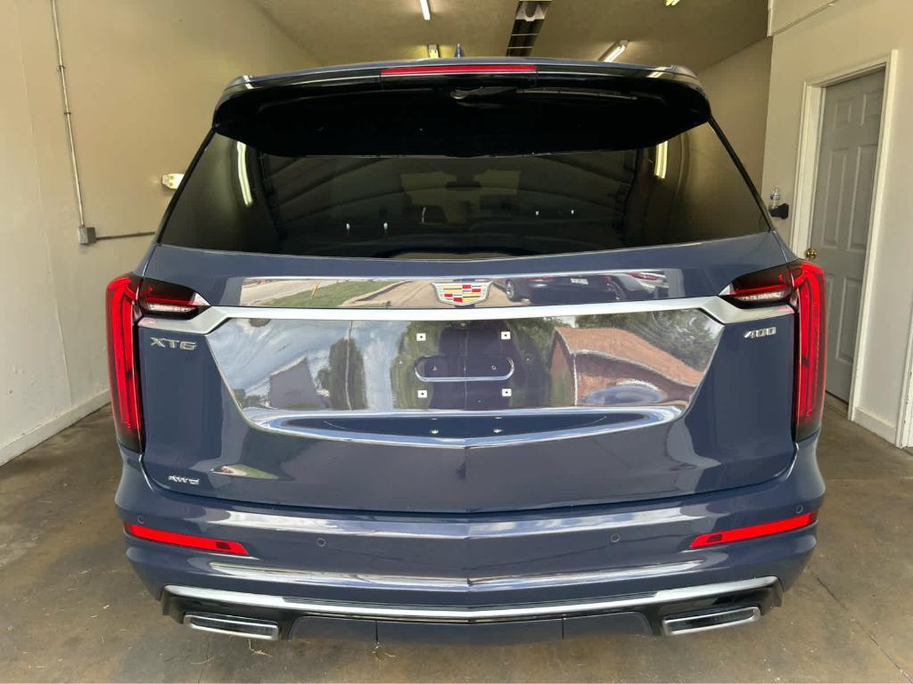 used 2025 Cadillac XT6 car, priced at $54,995