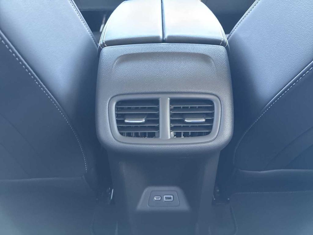 used 2022 Buick Envision car, priced at $24,290