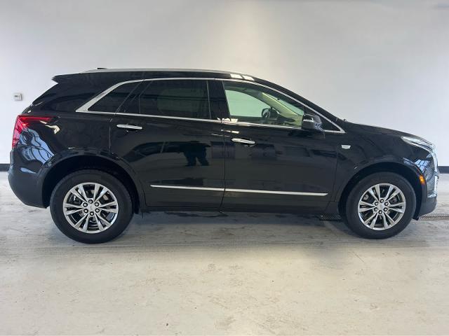 used 2022 Cadillac XT5 car, priced at $30,900