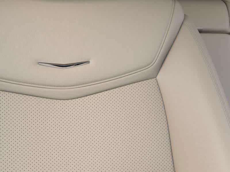 new 2025 Cadillac XT5 car, priced at $60,090