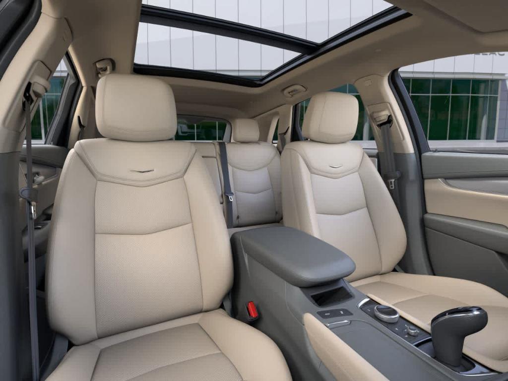 new 2025 Cadillac XT5 car, priced at $60,090