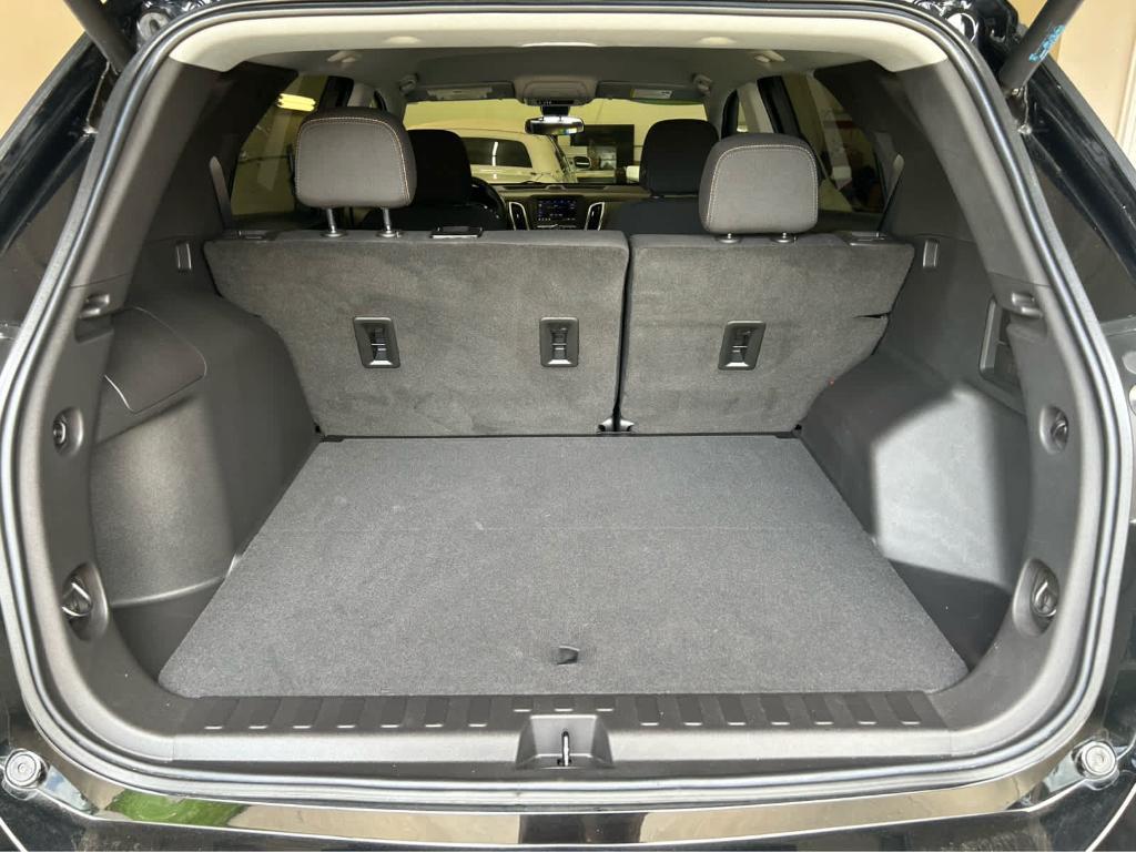 used 2022 Chevrolet Equinox car, priced at $20,290