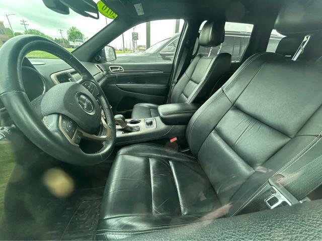 used 2016 Jeep Grand Cherokee car, priced at $15,180