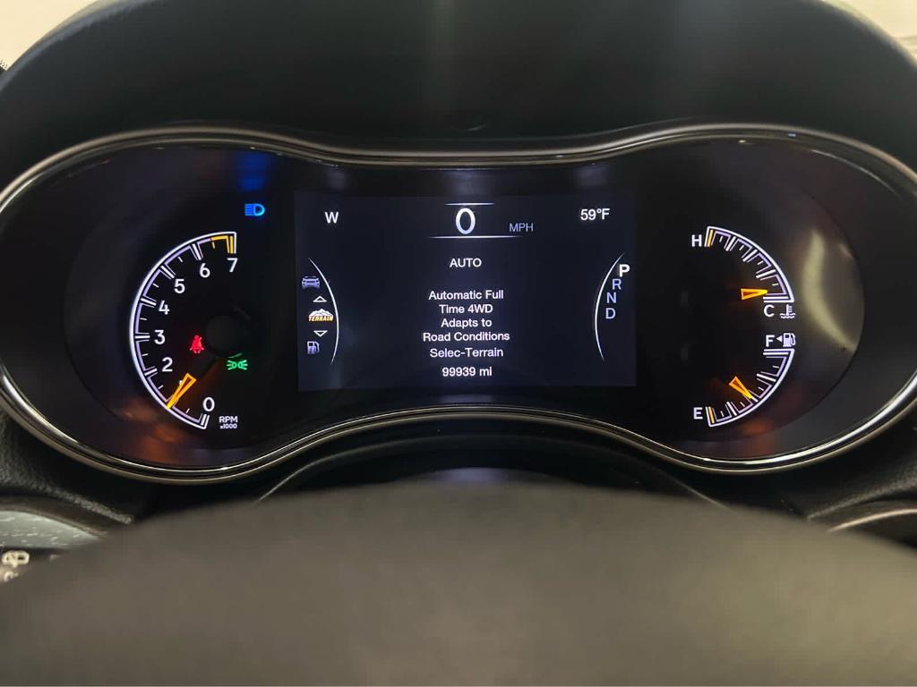 used 2016 Jeep Grand Cherokee car, priced at $15,180