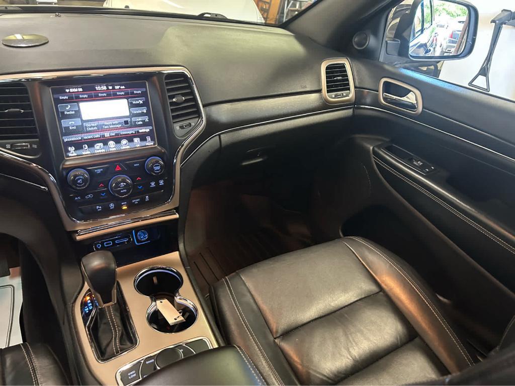 used 2016 Jeep Grand Cherokee car, priced at $15,180
