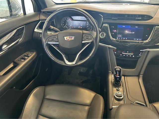 used 2022 Cadillac XT6 car, priced at $36,800