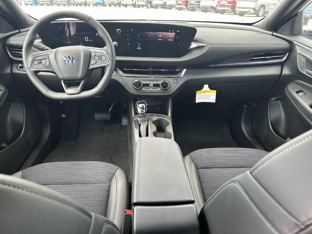 new 2025 Buick Envista car, priced at $23,419