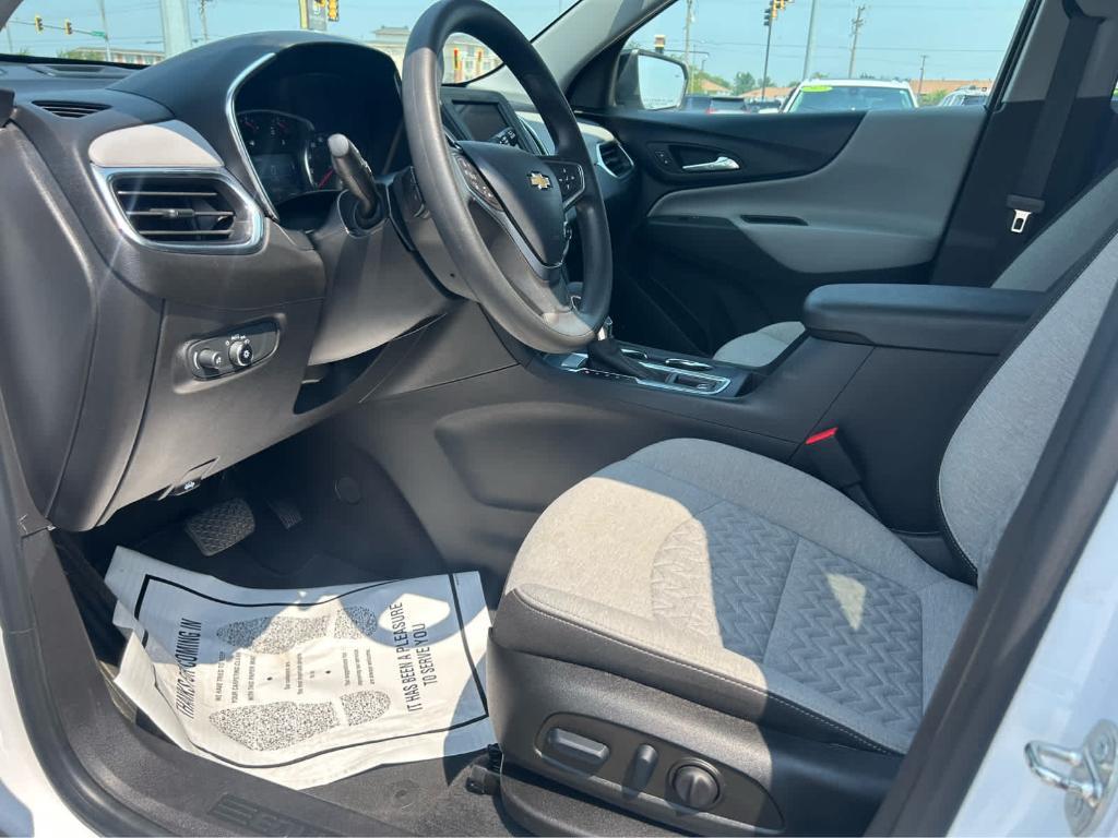 used 2023 Chevrolet Equinox car, priced at $21,390