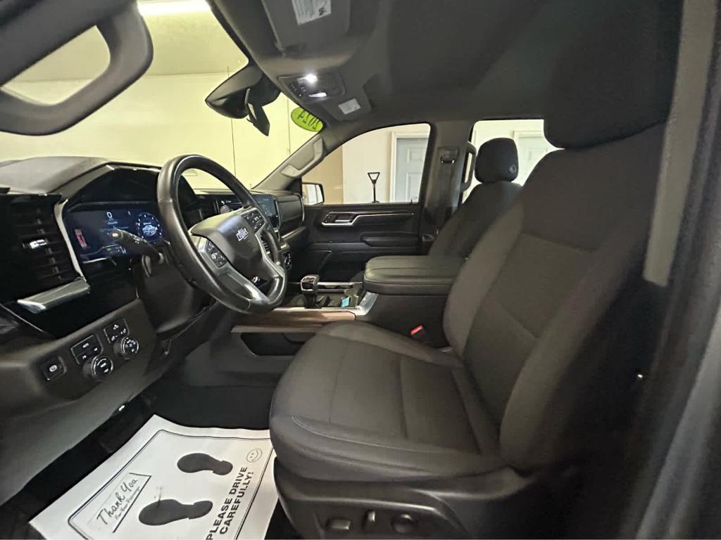 used 2024 Chevrolet Silverado 1500 car, priced at $43,960