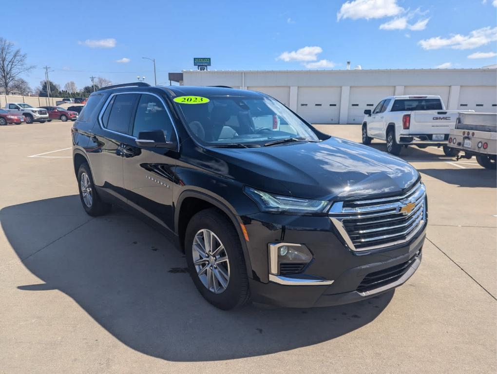 used 2023 Chevrolet Traverse car, priced at $38,516
