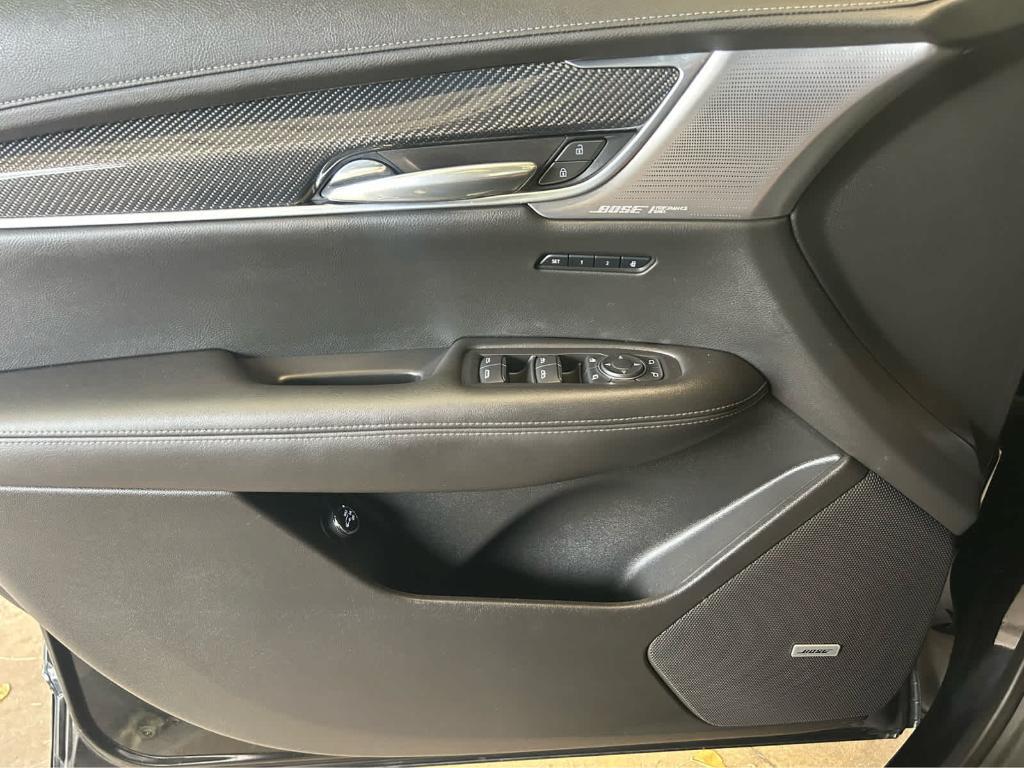 used 2023 Cadillac XT6 car, priced at $45,687