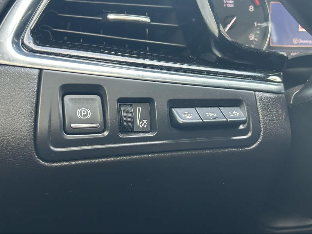 used 2021 Cadillac XT6 car, priced at $26,290