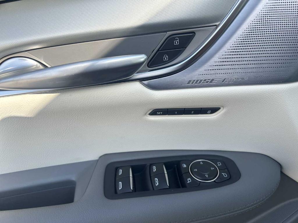 new 2025 Cadillac XT5 car, priced at $59,790