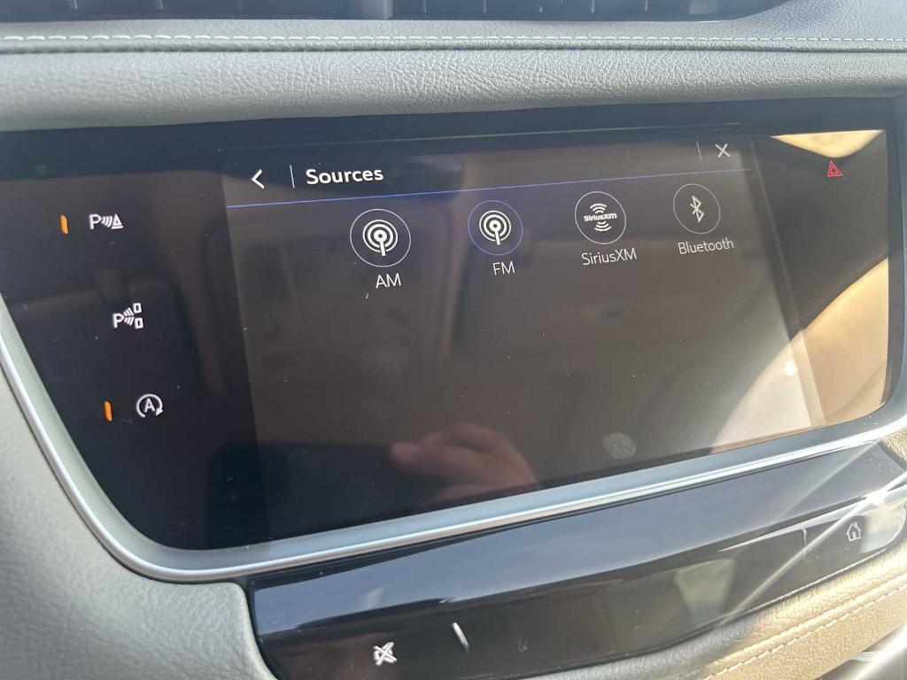 new 2025 Cadillac XT5 car, priced at $59,790