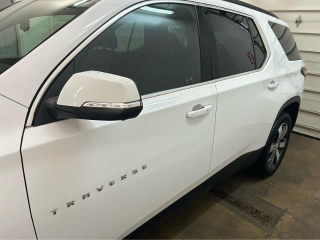 used 2022 Chevrolet Traverse car, priced at $35,990