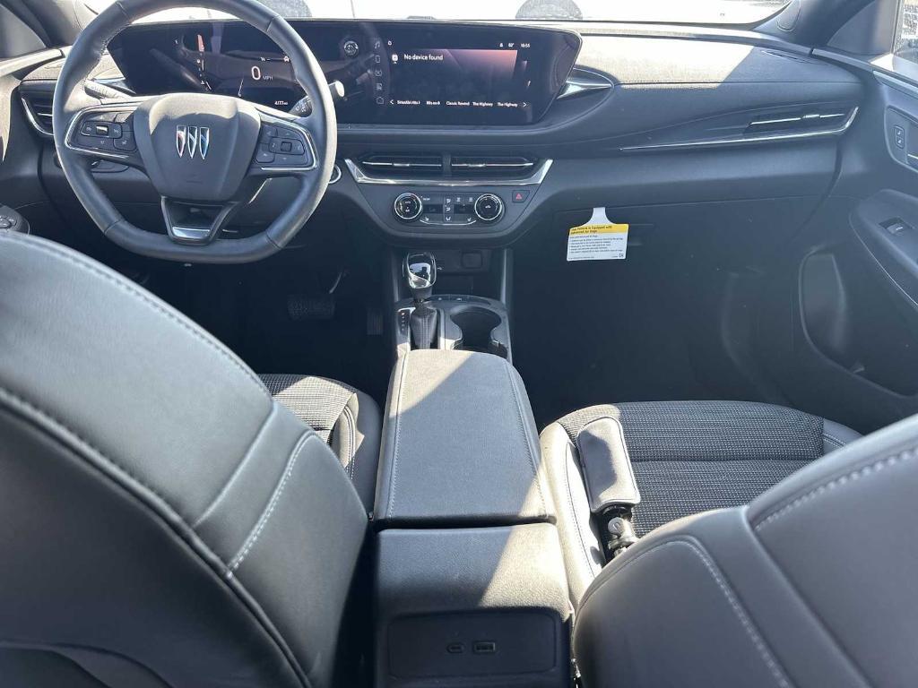 new 2025 Buick Envista car, priced at $22,590