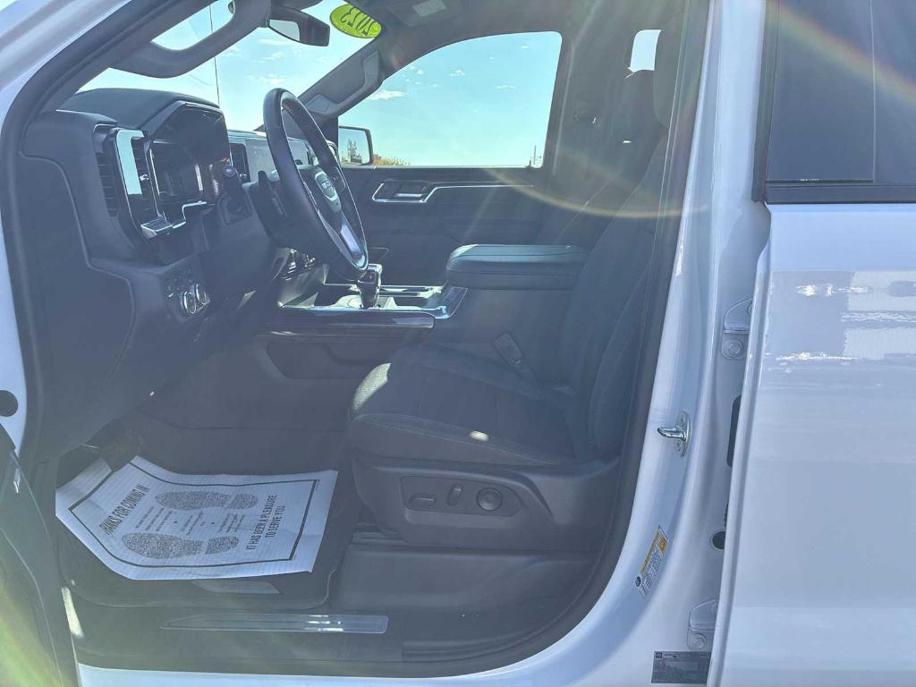 used 2023 GMC Sierra 1500 car, priced at $46,190