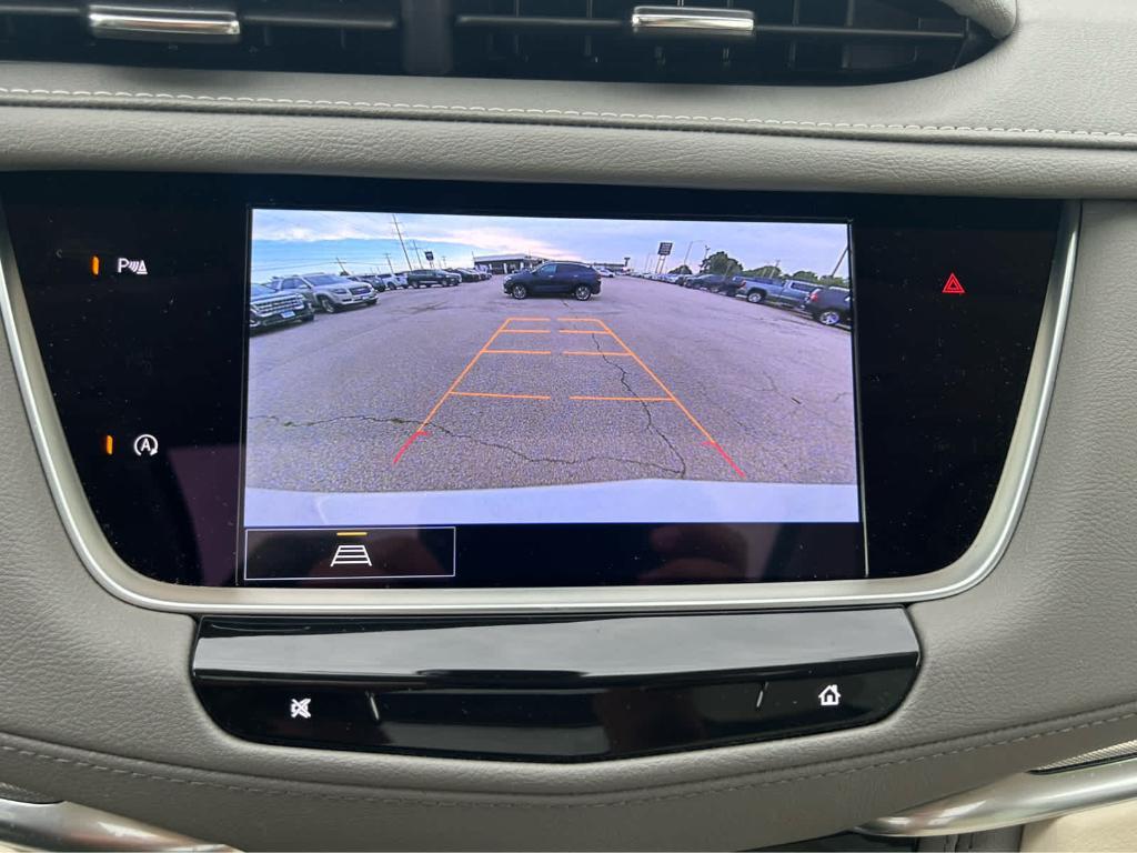 used 2025 Cadillac XT5 car, priced at $39,590