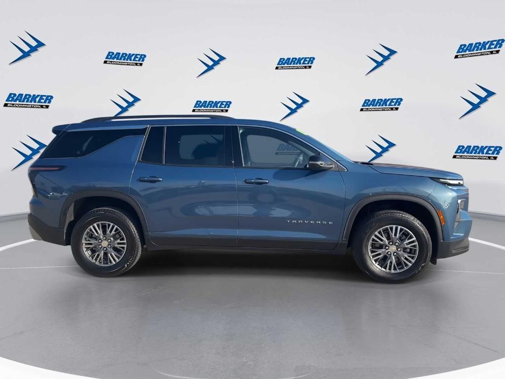 used 2025 Chevrolet Traverse car, priced at $36,290