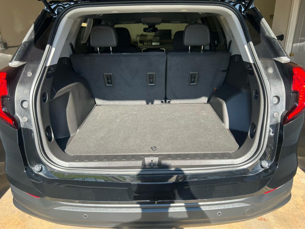 used 2023 GMC Terrain car, priced at $28,860