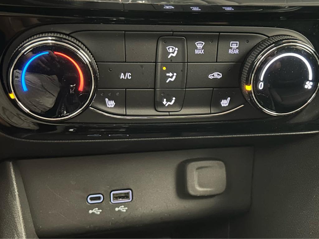 used 2024 Buick Encore GX car, priced at $25,990