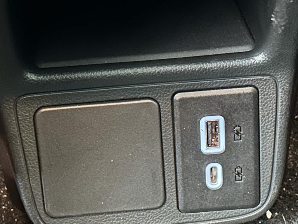 used 2024 Buick Encore GX car, priced at $25,990